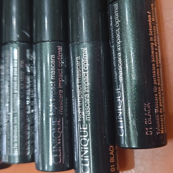 Clinique Mascara, Lipstick and Eyeliner - Picture 4 of 4